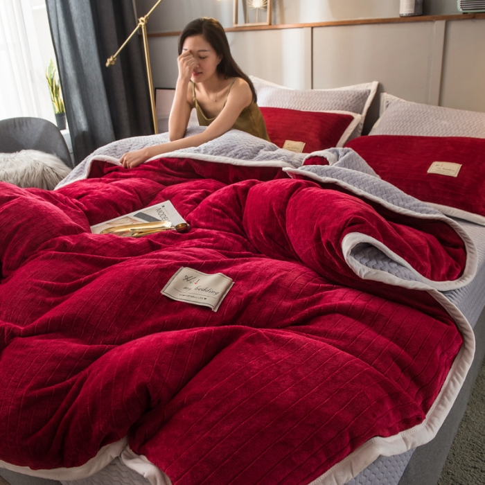 91家纺网 家纺一手货源 找家纺 欧冠 2019提花法莱绒加贝贝绒加厚四件套 喜庆红灰