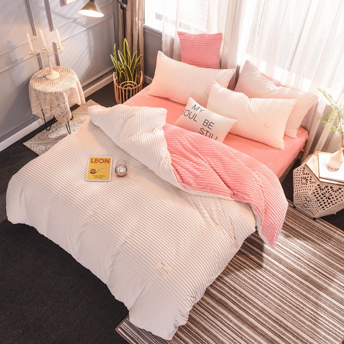 91家纺网 家纺一手货源 找家纺 欧冠 2019秋冬魔法绒暖绒系列四件套床单款 梨花粉