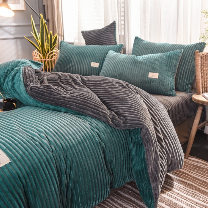 91家纺网 家纺一手货源 找家纺 欧冠 2019秋冬魔法绒暖绒系列四件套床单款 松石绿