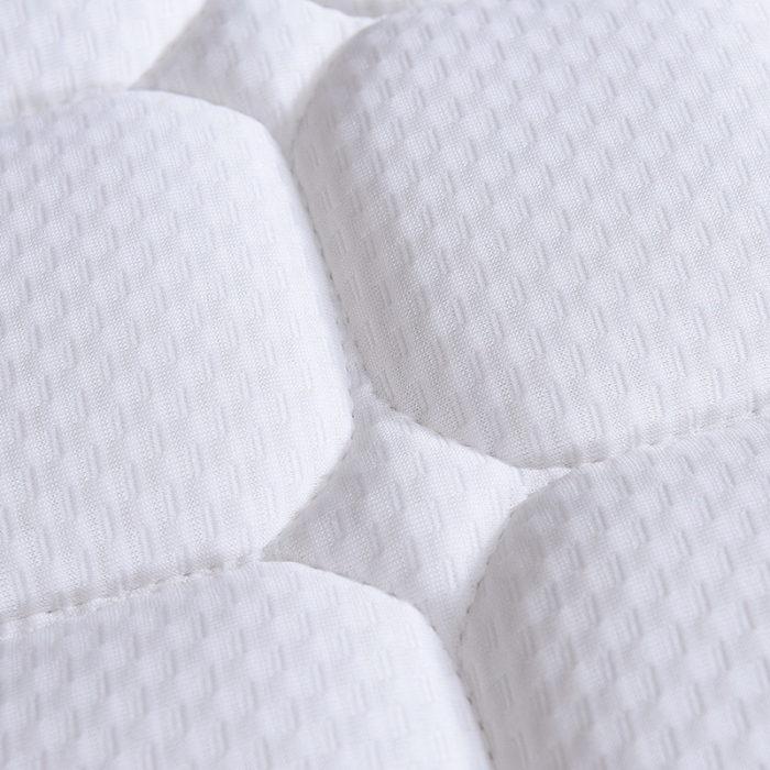 91家纺网 家纺一手货源 找家纺 顺丰包邮时奥家纺2019新款3E环保椰棕乳胶床垫场景二S26-1