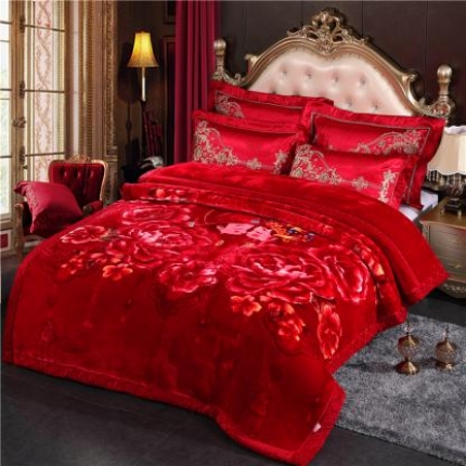 91家纺网 家纺一手货源 找家纺 宜派家纺 2019新款拉舍尔毛毯 新郎新娘