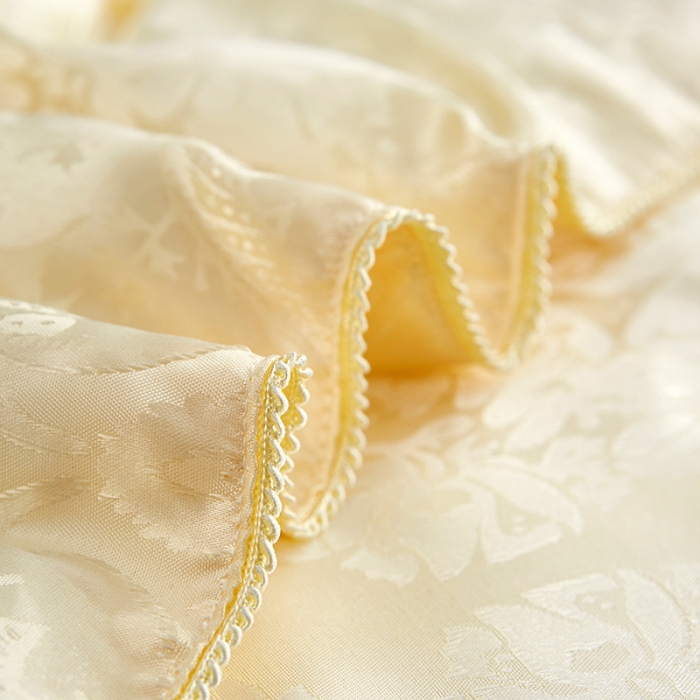 91家纺网 家纺一手货源 找家纺 百花王 蜘蛛花被印花冰丝被夏被 米黄色