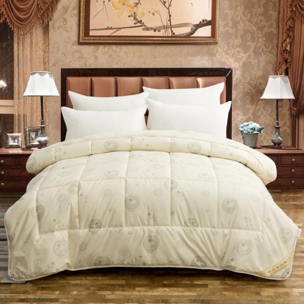 小燕燕家纺 2021羊毛被 米黄