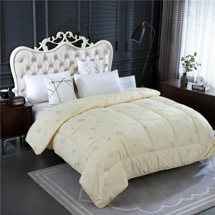 小燕燕家纺 2021新款澳洲进口羊毛被 米黄色