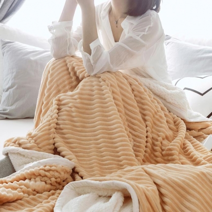 爱缦 毛毯水晶绒法莱绒羊羔绒多功能毯 沙米色毯