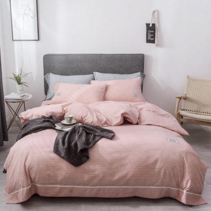 91家纺网 家纺一手货源 找家纺 爱缦 2019新款小清新水洗棉四件套 绅士-粉