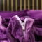 91家纺网 家纺一手货源 找家纺 爱妮甜甜 水晶绒毛巾绣四件套休闲先生 紫色