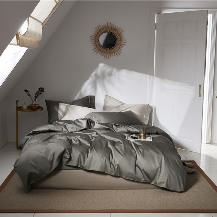 91家纺网 家纺一手货源 找家纺 （总）秀色 2019新款60S贡缎长绒棉纯色四件套