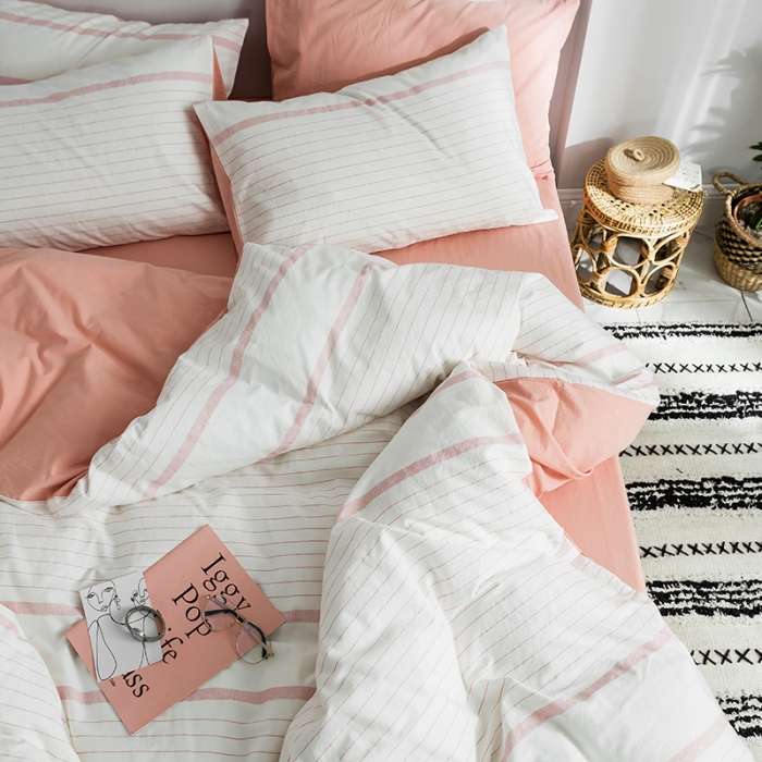 91家纺网 家纺一手货源 找家纺 蓝巢家纺 2019新品加厚水洗棉双拼款四件套贝拉粉