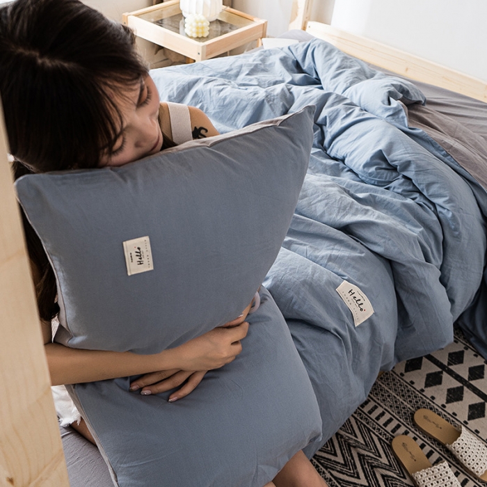 91家纺网 家纺一手货源 找家纺 蓝巢家纺 全棉水洗棉学生季三件套 浅蓝灰