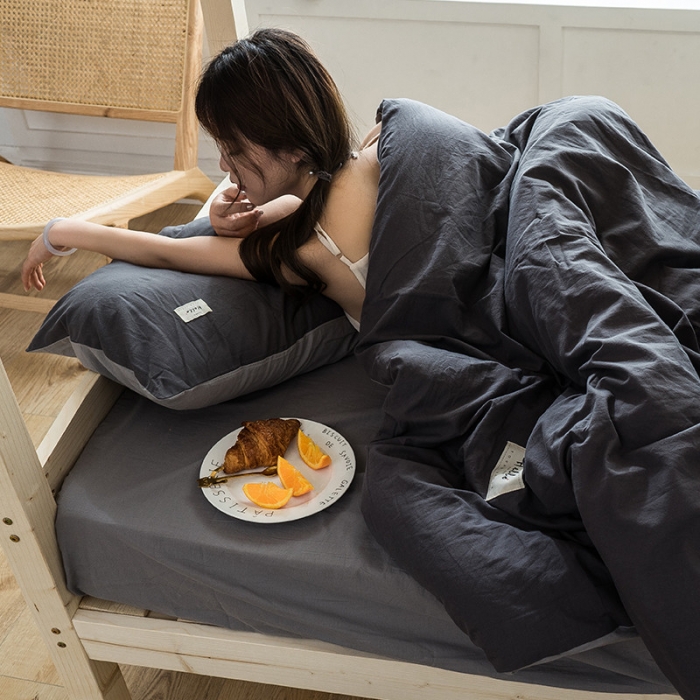 91家纺网 家纺一手货源 找家纺 蓝巢家纺 全棉水洗棉学生季三件套 深灰浅灰