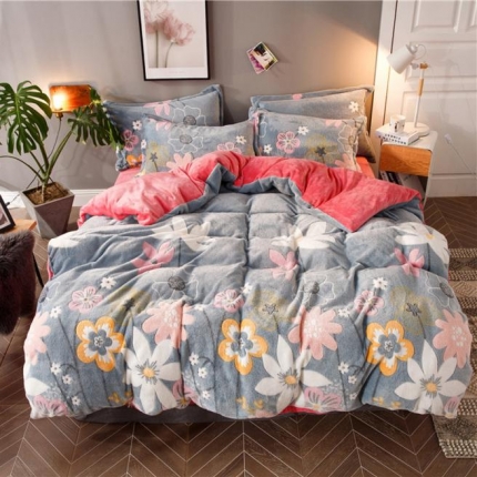 91家纺网 家纺一手货源 找家纺 佰亿莱 雪花绒四件套 花海之恋