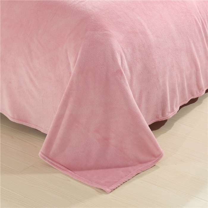 91家纺网 家纺一手货源 找家纺 佰亿莱 大版法莱绒四件套 迷彩情怀