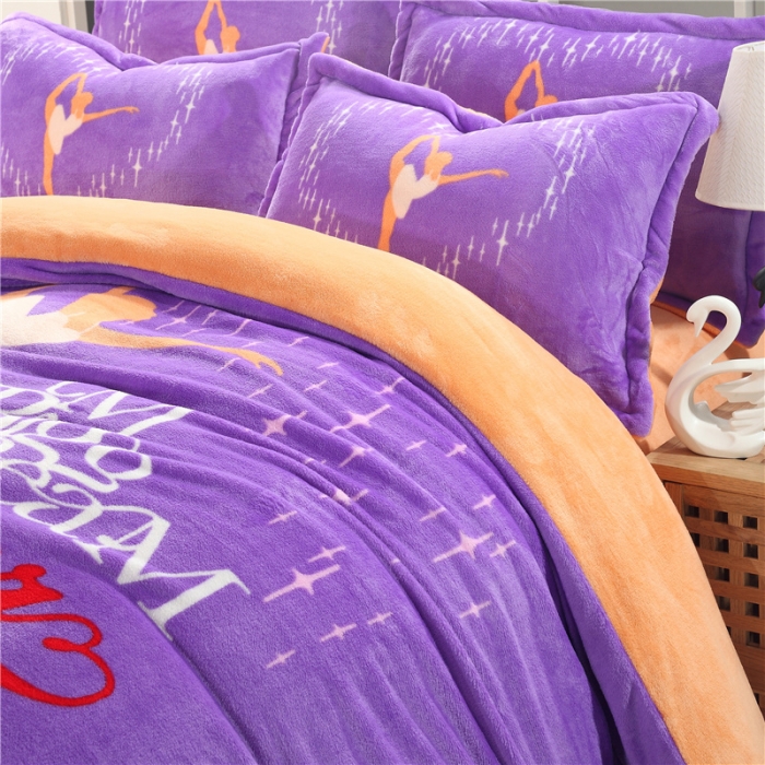 91家纺网 家纺一手货源 找家纺 佰亿莱 大版法莱绒四件套 怦然心动