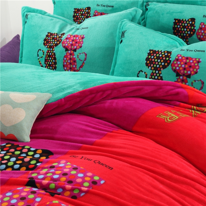 91家纺网 家纺一手货源 找家纺 佰亿莱 大版法莱绒四件套 长相依