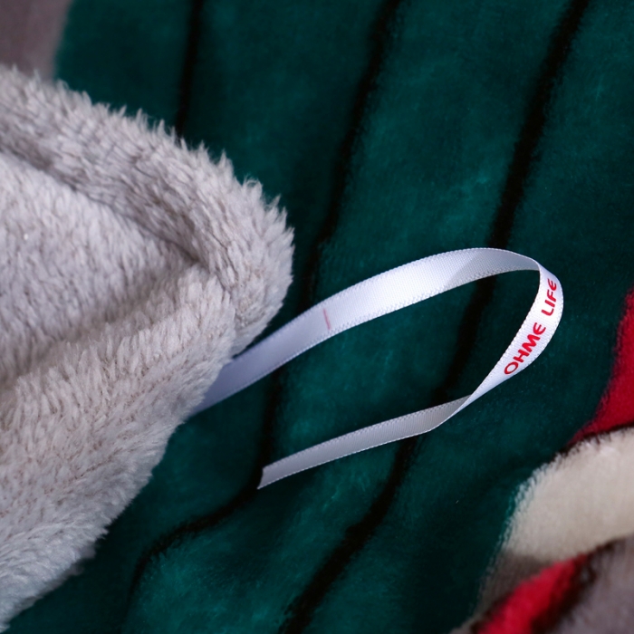 91家纺网 家纺一手货源 找家纺 佰亿莱 大版法莱绒四件套 匆匆那年