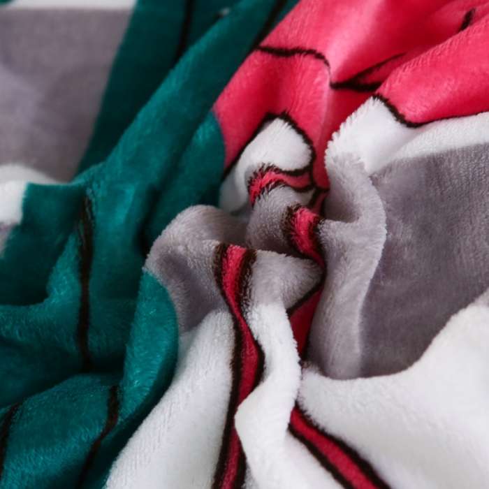 91家纺网 家纺一手货源 找家纺 佰亿莱 大版法莱绒四件套 匆匆那年