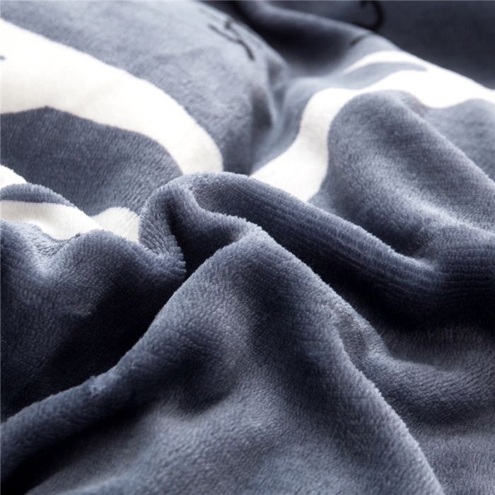 91家纺网 家纺一手货源 找家纺 佰亿莱 大版法莱绒四件套 鹿先生