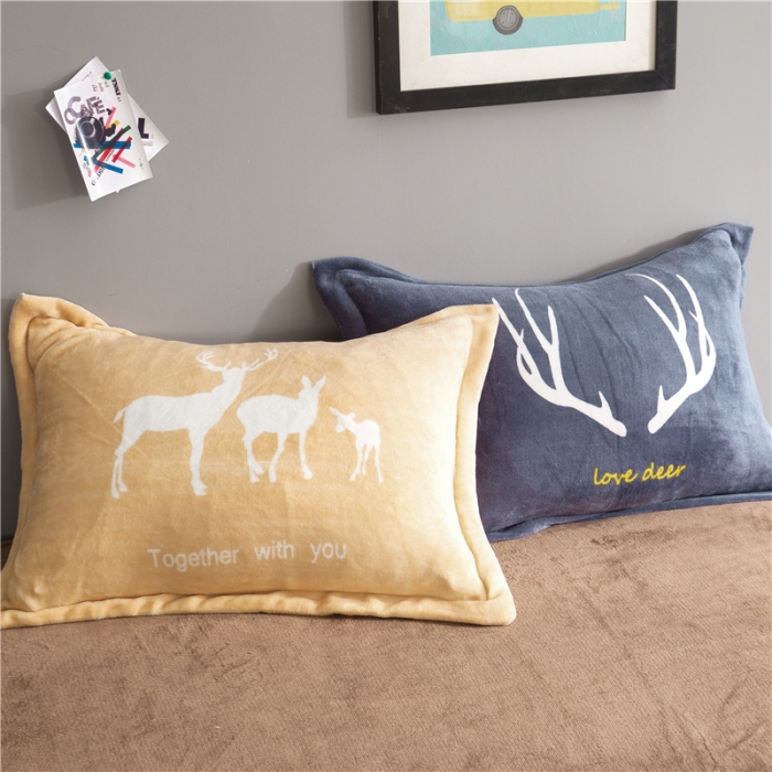 91家纺网 家纺一手货源 找家纺 佰亿莱 大版法莱绒四件套 鹿先生