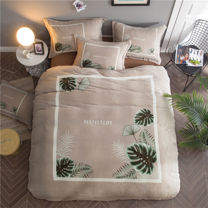 91家纺网 家纺一手货源 找家纺 佰亿莱 大版法莱绒四件套 美丽生活