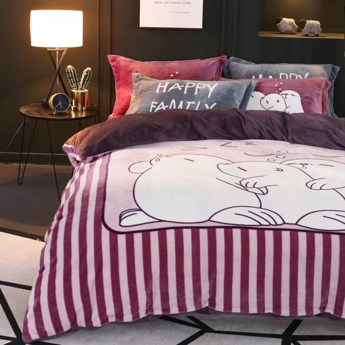 91家纺网 家纺一手货源 找家纺 佰亿莱 大版法莱绒四件套 萌宠