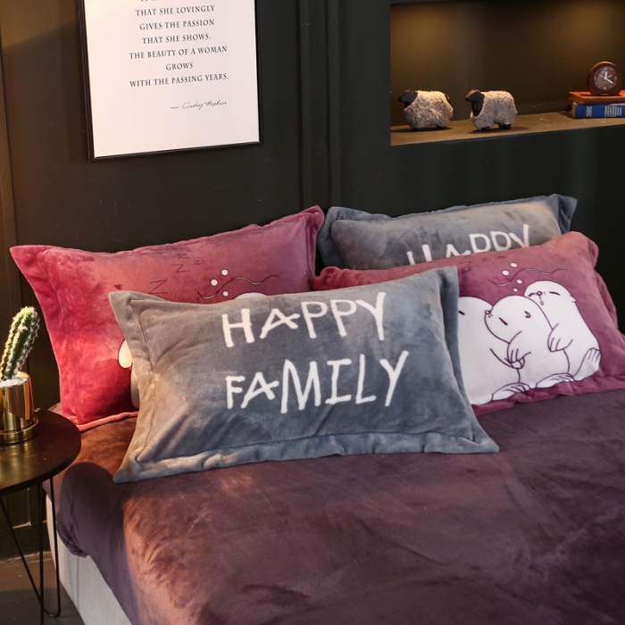 91家纺网 家纺一手货源 找家纺 佰亿莱 大版法莱绒四件套 萌宠