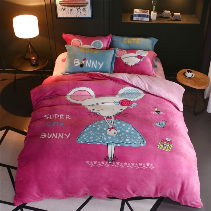 91家纺网 家纺一手货源 找家纺 佰亿莱 大版法莱绒四件套 鼠美人