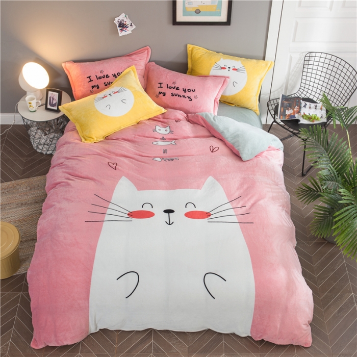 91家纺网 家纺一手货源 找家纺 佰亿莱 大版法莱绒四件套 岁月年华