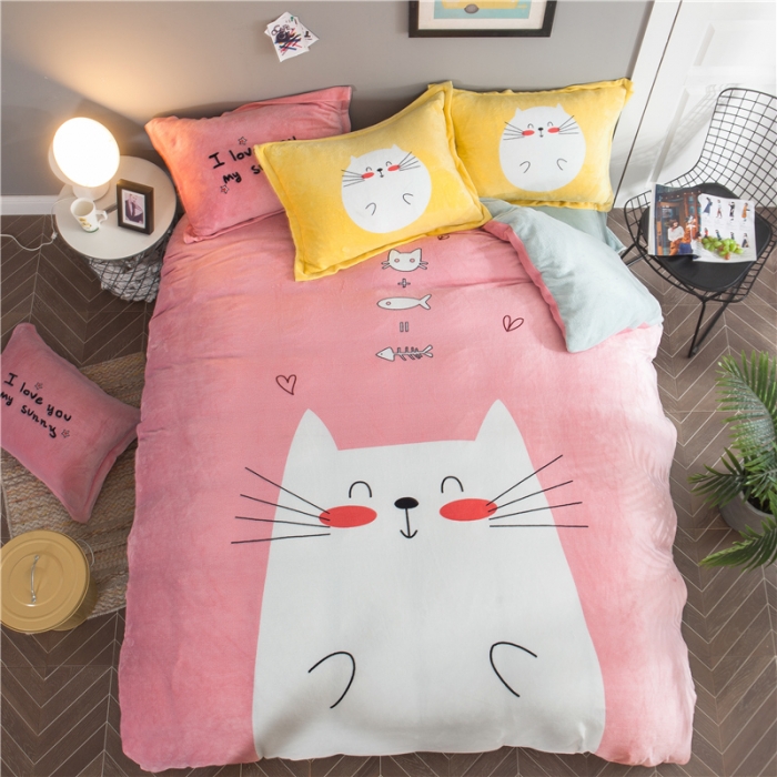 91家纺网 家纺一手货源 找家纺 佰亿莱 大版法莱绒四件套 岁月年华