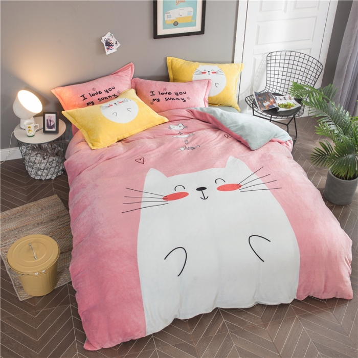 91家纺网 家纺一手货源 找家纺 佰亿莱 大版法莱绒四件套 岁月年华