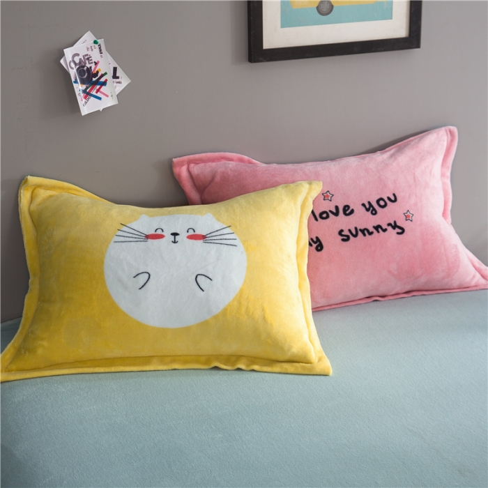 91家纺网 家纺一手货源 找家纺 佰亿莱 大版法莱绒四件套 岁月年华