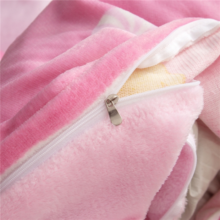 91家纺网 家纺一手货源 找家纺 佰亿莱 大版法莱绒四件套 甜蜜色彩