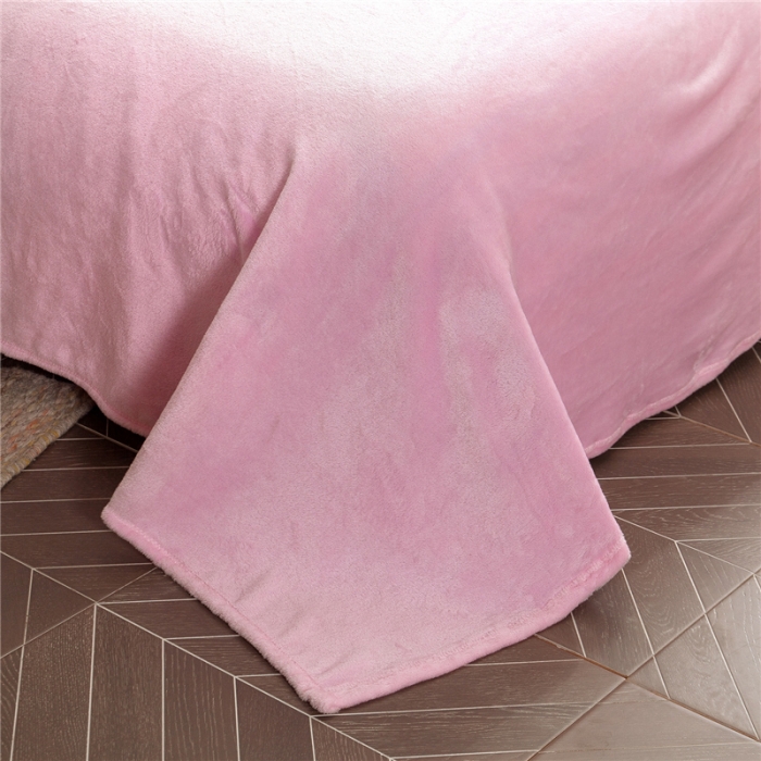 91家纺网 家纺一手货源 找家纺 佰亿莱 大版法莱绒四件套 甜蜜色彩