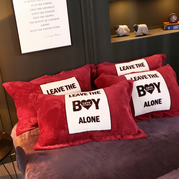 91家纺网 家纺一手货源 找家纺 佰亿莱 大版法莱绒四件套 维纳斯