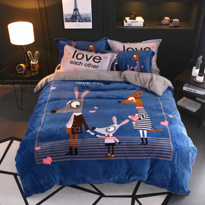 91家纺网 家纺一手货源 找家纺 佰亿莱 大版法莱绒四件套 幸福一家