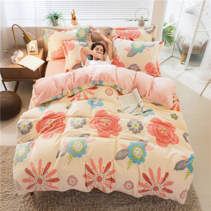 91家纺网 家纺一手货源 找家纺 佰亿莱 雪花绒四件套 爱丽丝