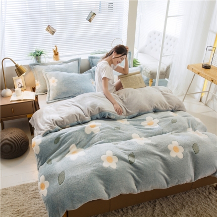 佰亿莱 雪花绒四件套 花轻柔