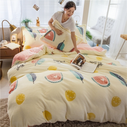 91家纺网 家纺一手货源 找家纺 佰亿莱 雪花绒四件套 夏日风情