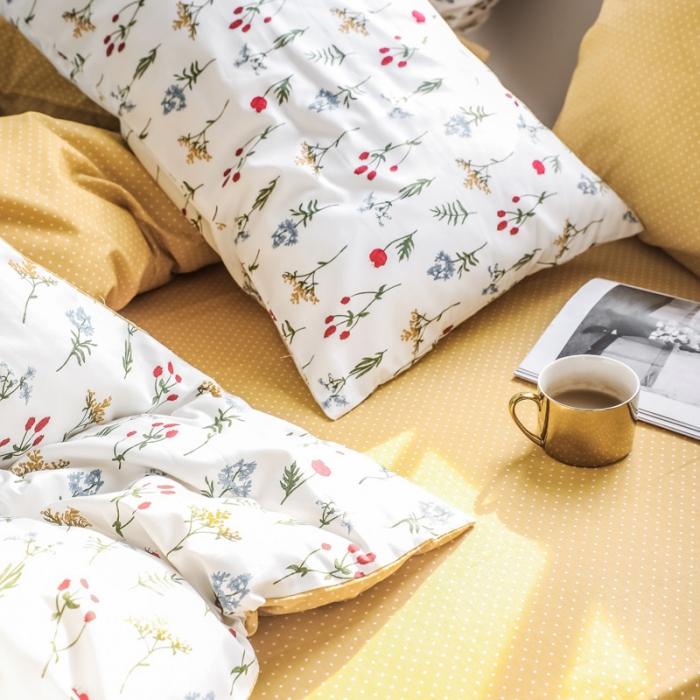 91家纺网 家纺一手货源 找家纺 怡家居 2019全棉斜纹印花小清新四件套 模拍图 踏青