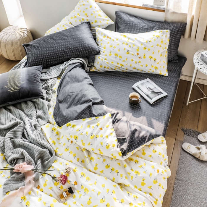 91家纺网 家纺一手货源 找家纺 怡家居 2019全棉斜纹印花小清新四件套 模拍图 向阳