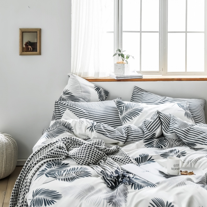 91家纺网 家纺一手货源 找家纺 怡家居 2019全棉斜纹印花小清新四件套 模拍图 羽叶