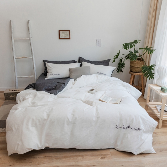 91家纺网 家纺一手货源 找家纺 怡家居 2019纯棉色织水洗刺绣简约款四件套床单款 白加灰