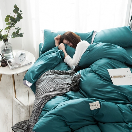 91家纺网 家纺一手货源 找家纺 万盛家纺  水洗真丝四件套 孔雀绿