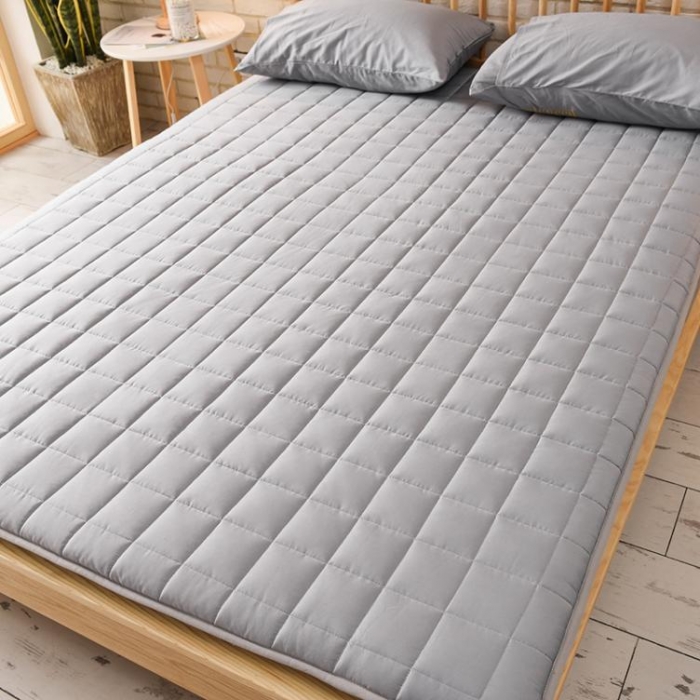 91家纺网 家纺一手货源 找家纺 寐珂家纺 2025新款全棉床垫 灰色