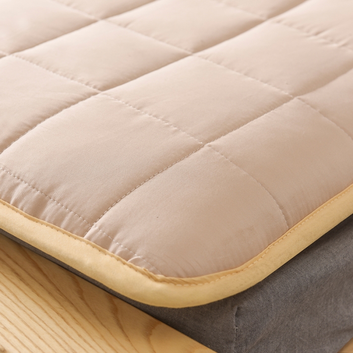 91家纺网 家纺一手货源 找家纺 寐珂家纺 2025新款全棉床垫 驼色