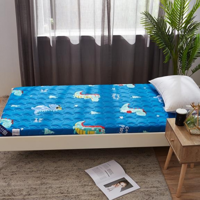 91家纺网 家纺一手货源 找家纺 寐珂家纺 2025新款水洗棉学生床垫 恐龙乐园