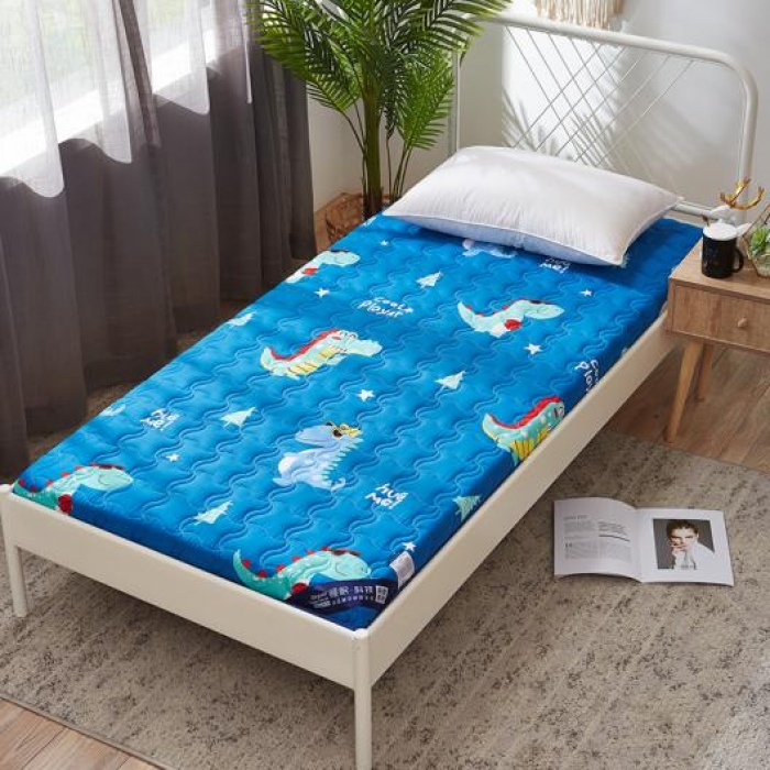91家纺网 家纺一手货源 找家纺 寐珂家纺 2025新款水洗棉学生床垫 恐龙乐园