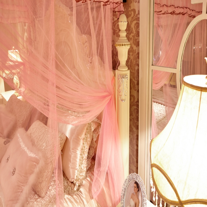 91家纺网 家纺一手货源 找家纺 迪凡保罗 A09不锈钢弧形伸缩蚊帐粉色