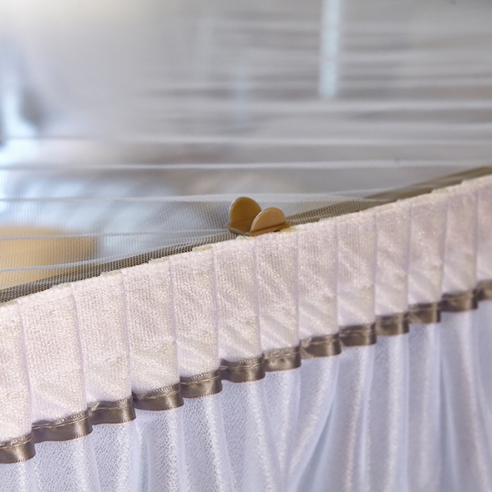 91家纺网 家纺一手货源 找家纺 迪凡保罗 A20-广东·土豪金手动导轨蚊帐 白色