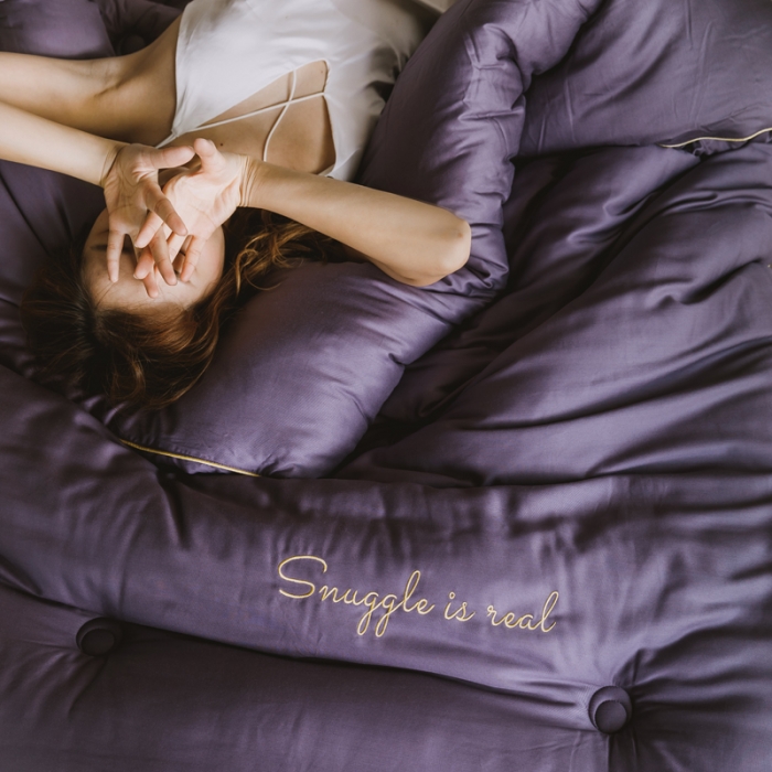 91家纺网 家纺一手货源 找家纺 莱福仕 2022 莫代尔刺绣冬被系列 冬被罗兰紫